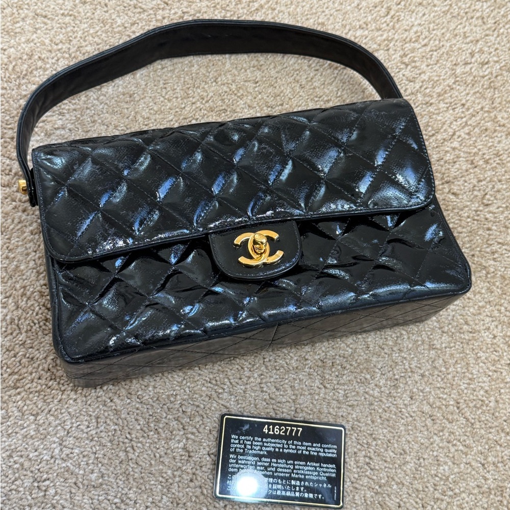 Chanel Double Flap black Patent Quilted Shoulder Bag - Picture 12 of 17